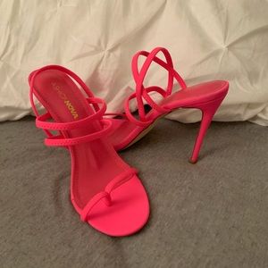 hot pink fashion nova elastic strap heels!